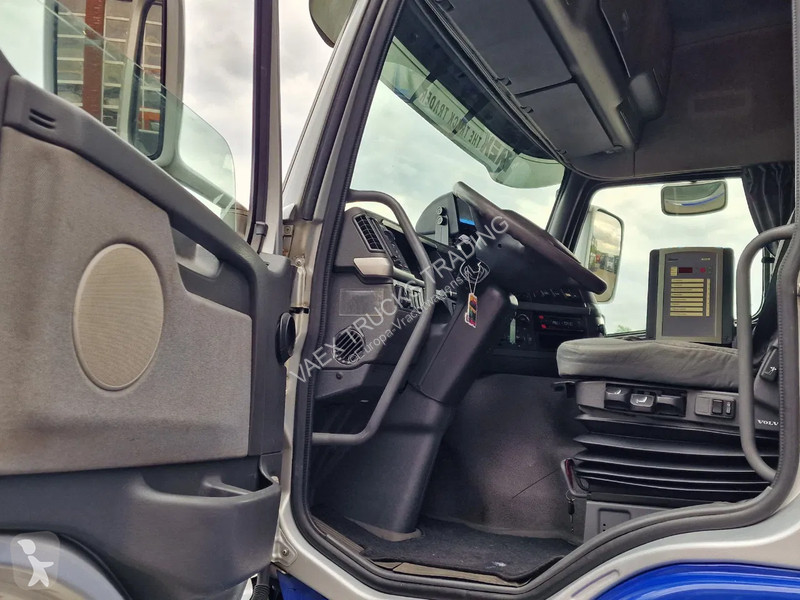 Camion Volvo 380 6x2 - 2/3 stock Berdex...