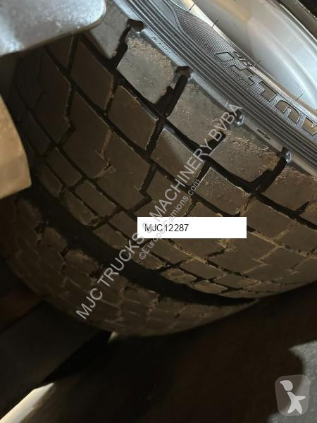 Lastbil Mercedes 16.000 L - 4 COMPARTIMENTS