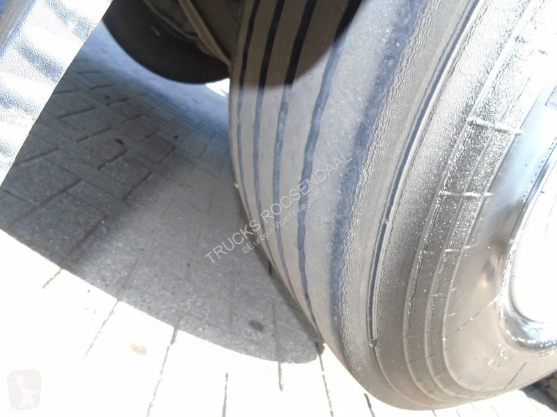 Vrachtwagen Volvo 420 + 8x4 + PALFINGER 24.001...