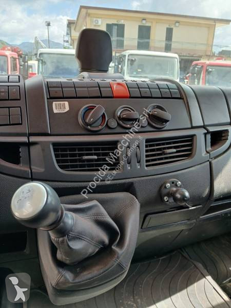 شاحنة Iveco