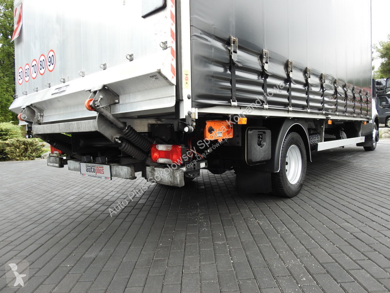Furgoneta Iveco 70C18 DAILY