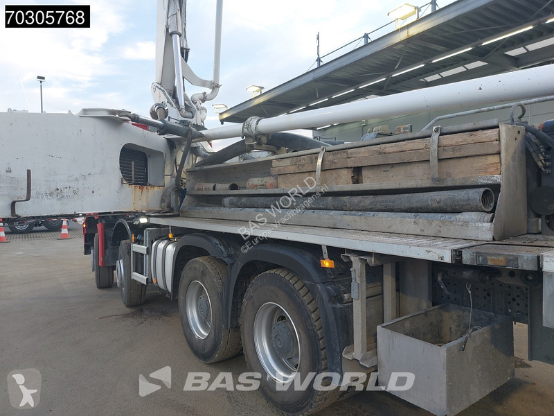 شاحنة Mercedes 3240 8X4 38mtr Putzmeister BSF...