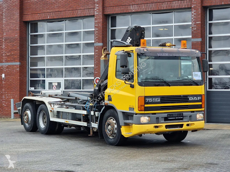 Camion DAF 250 6x2*4 - Hooklift - HIAB 102...