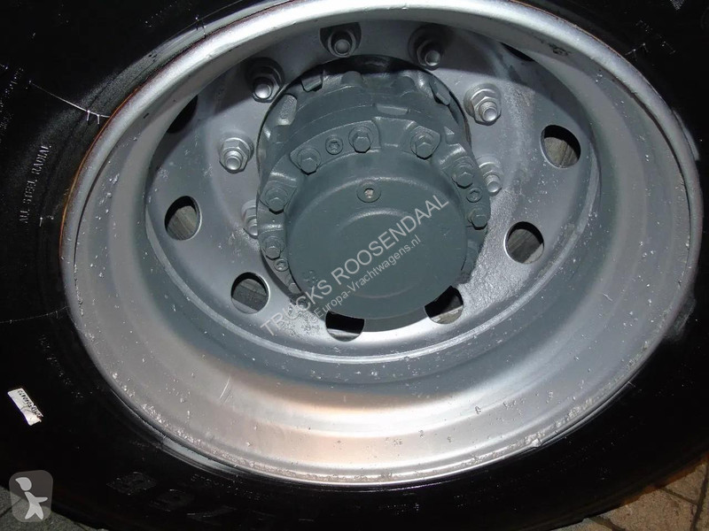 شاحنة Renault 410DXI + 8X4 + MANUAL + SPRING