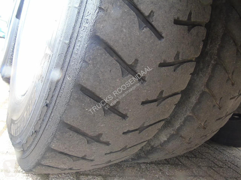 شاحنة Volvo 440 + HIAB 422 E-7 + WINCH + REMOTE...