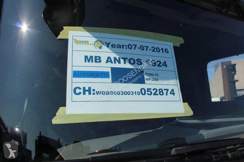 شاحنة Mercedes 1924 + THERMO KING 1200 + LIFT +...
