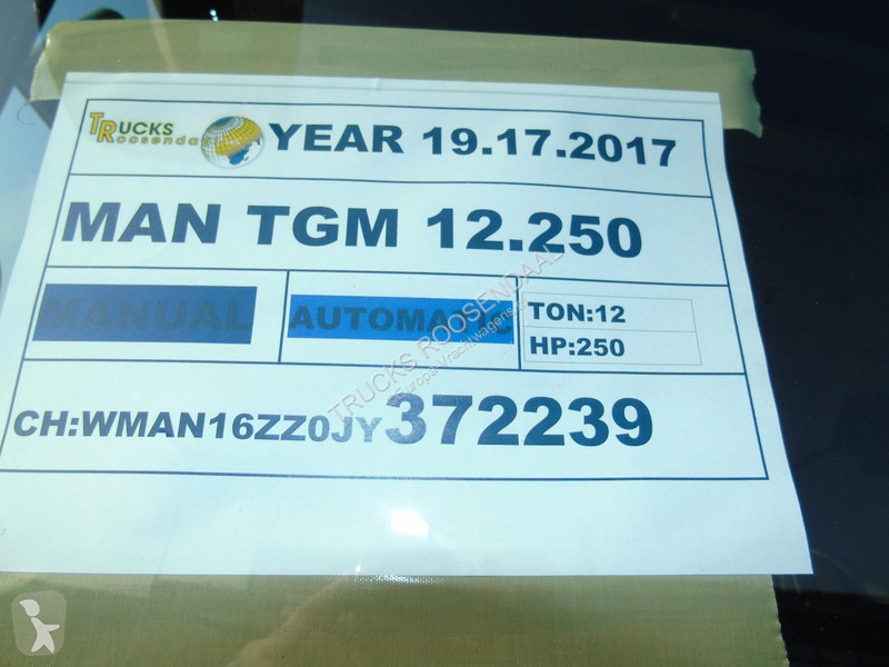 شاحنة MAN 12.250 + euro 6 + lift + iso box