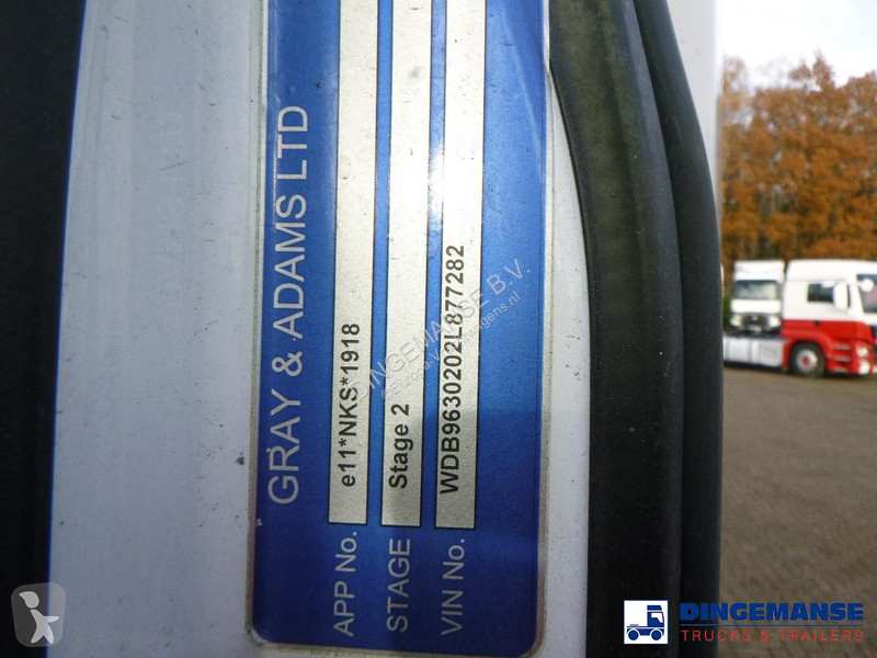 شاحنة Mercedes 2533 RHD 6x2 Thermoking T1000R...