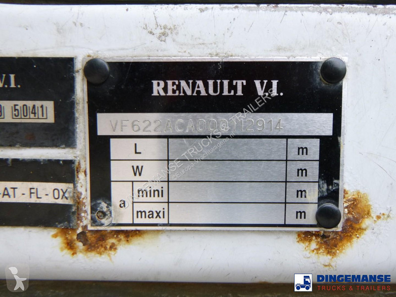 شاحنة Renault 270 dci 4x2 gas tank 18.6 m3