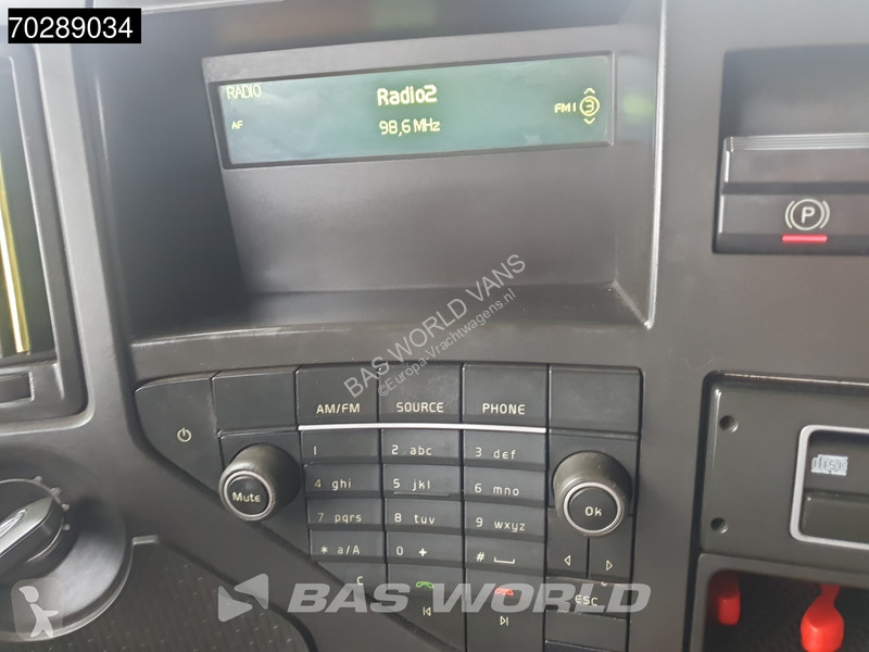 شاحنة Volvo 520  8X4 32m3 AJK Pusher Big-Axle...