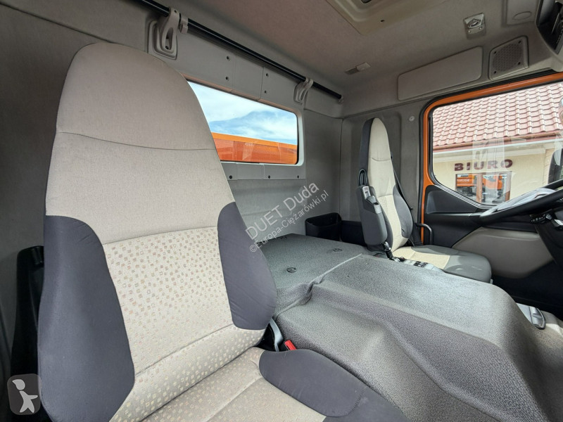 شاحنة Renault PREMIUM 18.380 4x2 Wywrotka 3...