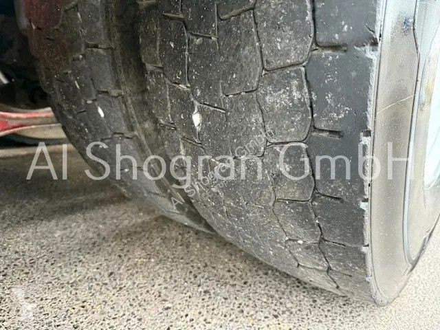 Camion Volvo 16750 6x4/Kran Epsilon...