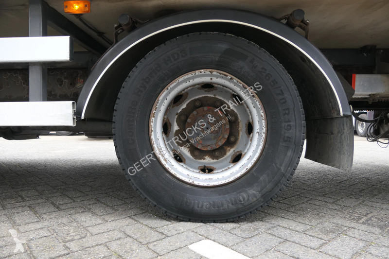شاحنة Volvo FL 240 | Carrier SUPRA 950Mt /...