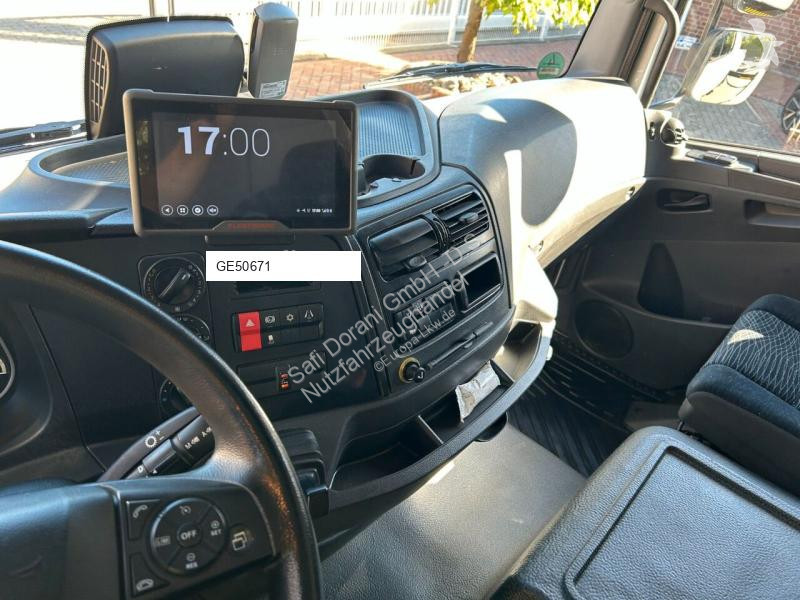 شاحنة Mercedes 066D