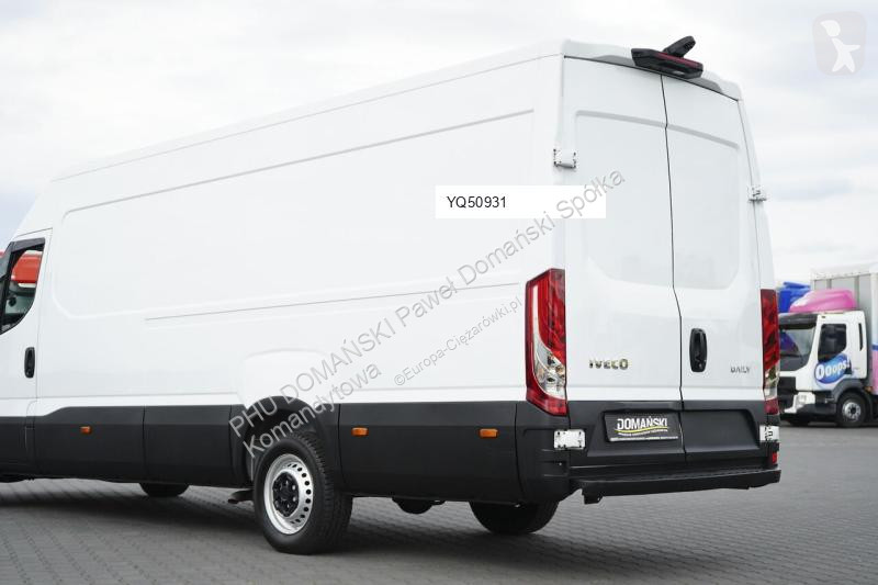 Samochód dostawczy Iveco / DAILY / 35S14 / 2,3...
