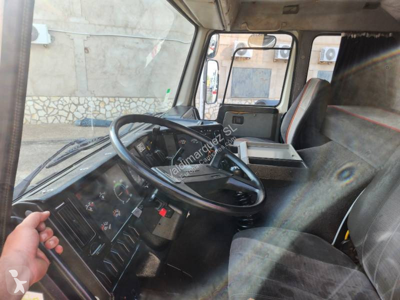 شاحنة Volvo