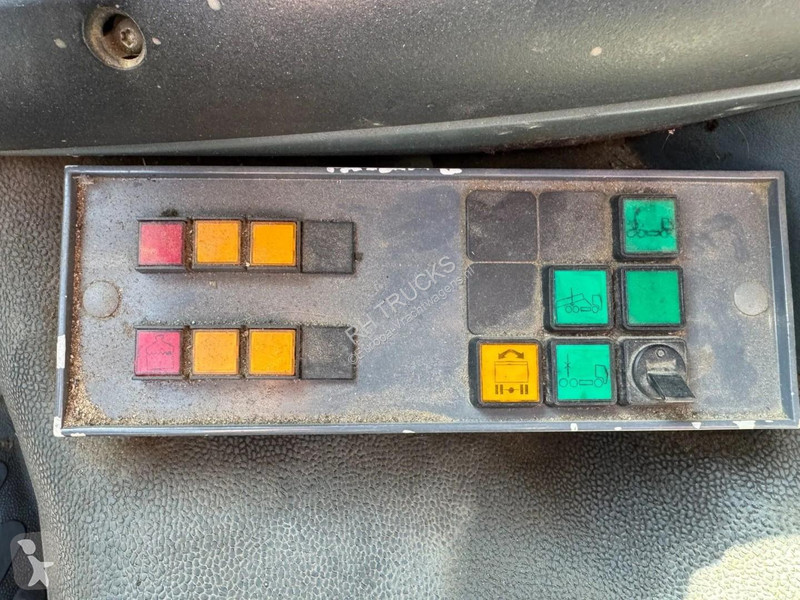 Lastbil Ginaf M 3232 S 6X2 - EURO 2 + PALFINGER...