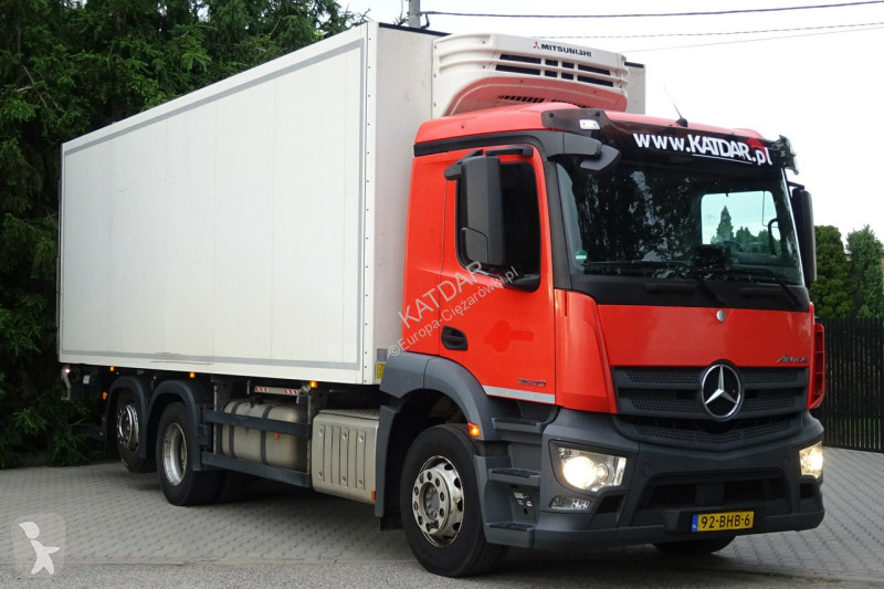 شاحنة Mercedes 2840 syp euro 6 kontener...