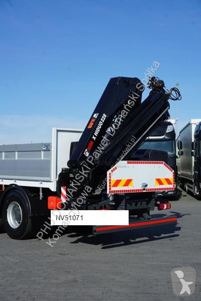 Camion Mercedes 228 E – 4