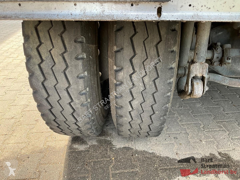 Lastbil MAN 49.440 10X8 met 22m³ geisoleerde...