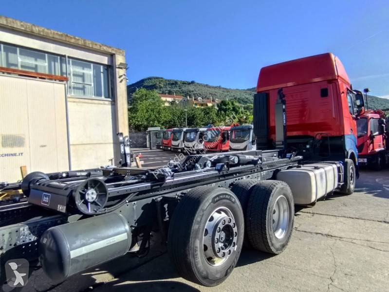 شاحنة Iveco