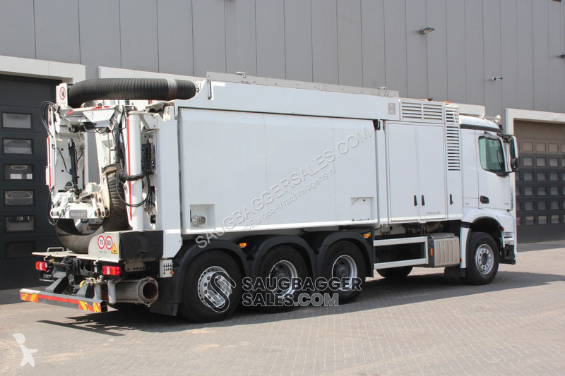 شاحنة Mercedes 3251 RSP Saugbagger 2023