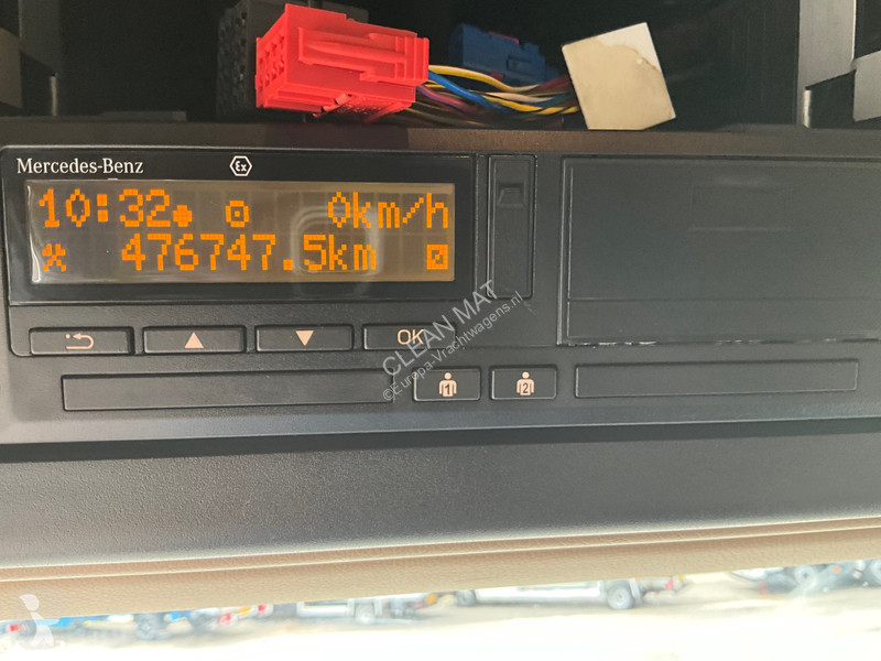 شاحنة Mercedes 3253 8x4 Hiab 105 Tonmeter...