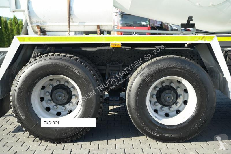 Camion Mercedes 3240