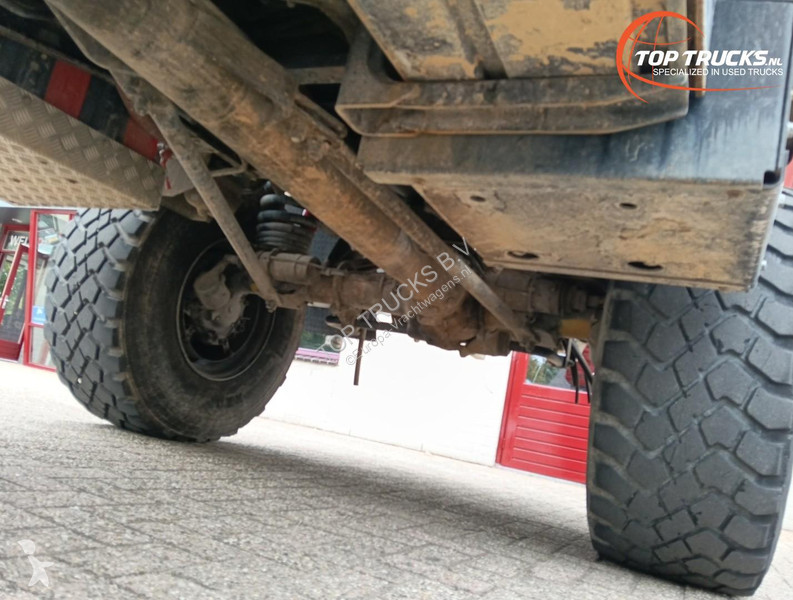 شاحنة Mercedes U 5000 4x4 - (type 437.4) 3,900...