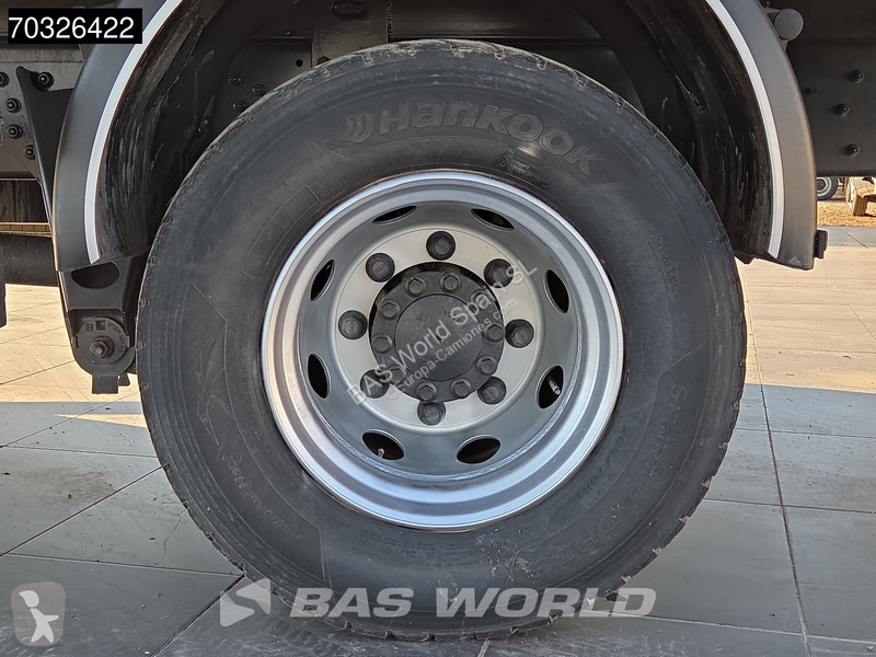 شاحنة DAF 290 4X2 16t Caja de 8,23m Plataforma...