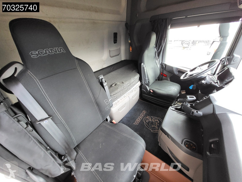 شاحنة Scania 560  6X2 etarder Full Air Euro 6