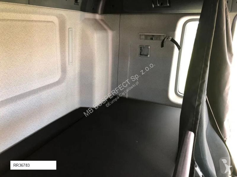 Vrachtwagen MAN TGM 15.290