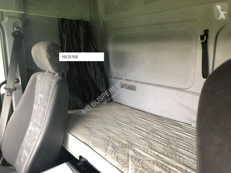Vrachtwagen Mercedes 1829 18 europalet