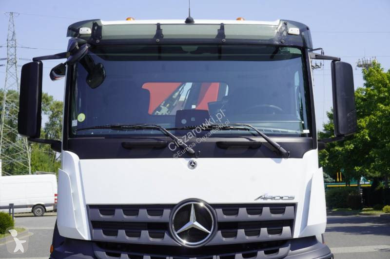Грузовик Mercedes