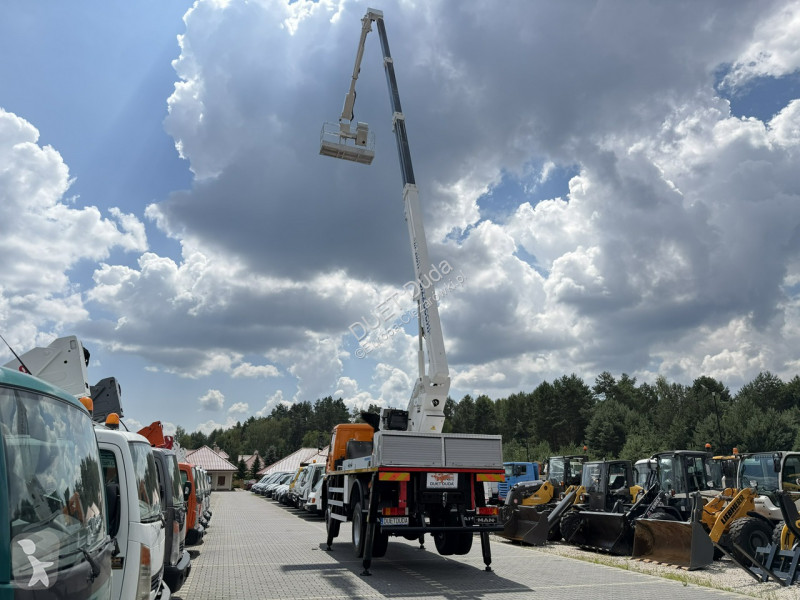 Camion MAN LE 14.220B 4x4 Zwyżka Bizzocchi KF...