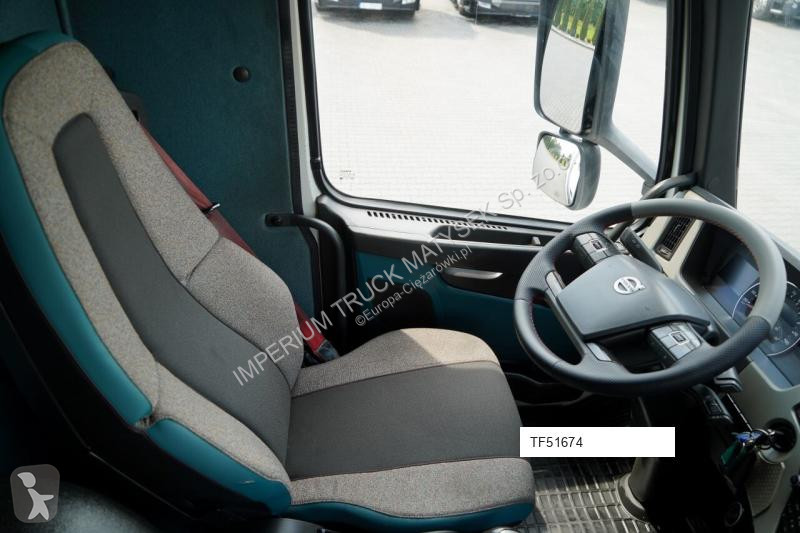 Ciężarówka Volvo FM 370 / KONTENER 7,8 M / 4x2...