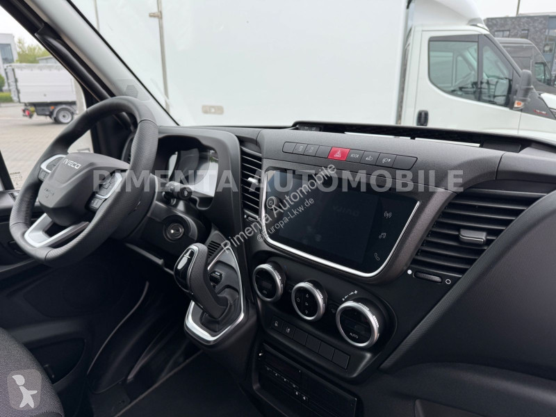 Furgoneta Iveco 70C18A8 SCHIEBEPLANE LBW 1500kg...