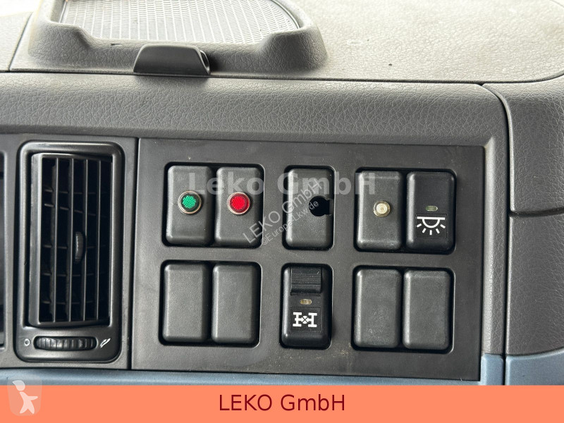 شاحنة Volvo 400 Mit Kran ( Palfinger PK 16502 )