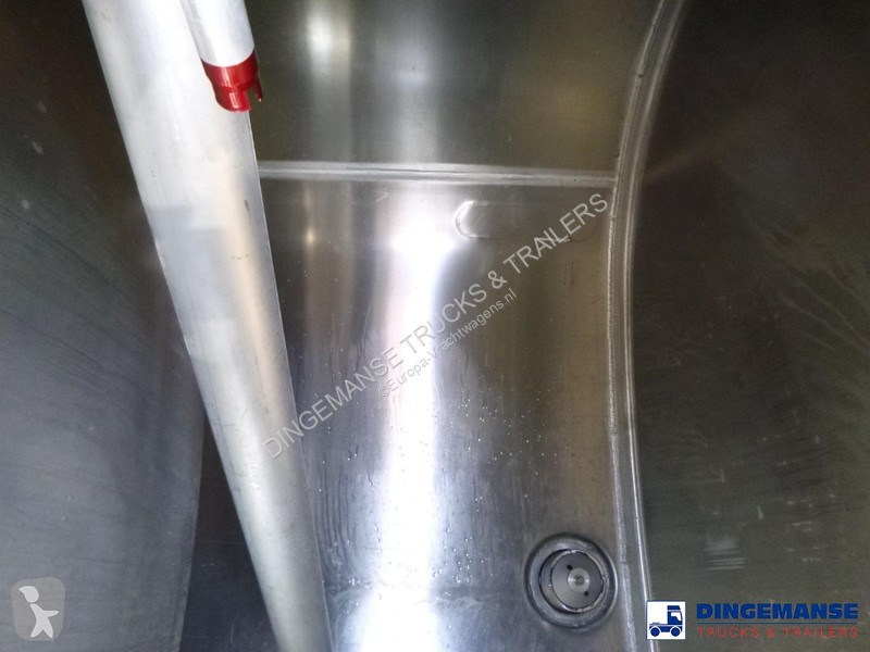 شاحنة Renault 270.19 4x2 fuel tank 13.7 m3 / 4...