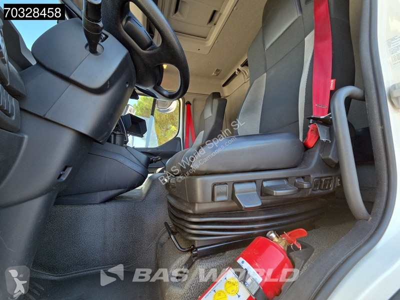 شاحنة Renault D 280 D 4X2 19t Caja de 8,50m...