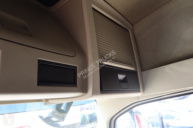 شاحنة Volvo 420 * EURO5 * 6X2 * MANUAL *