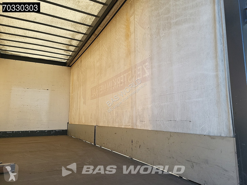 شاحنة Iveco 150E250 4X2 15tonner LOW Mileage...