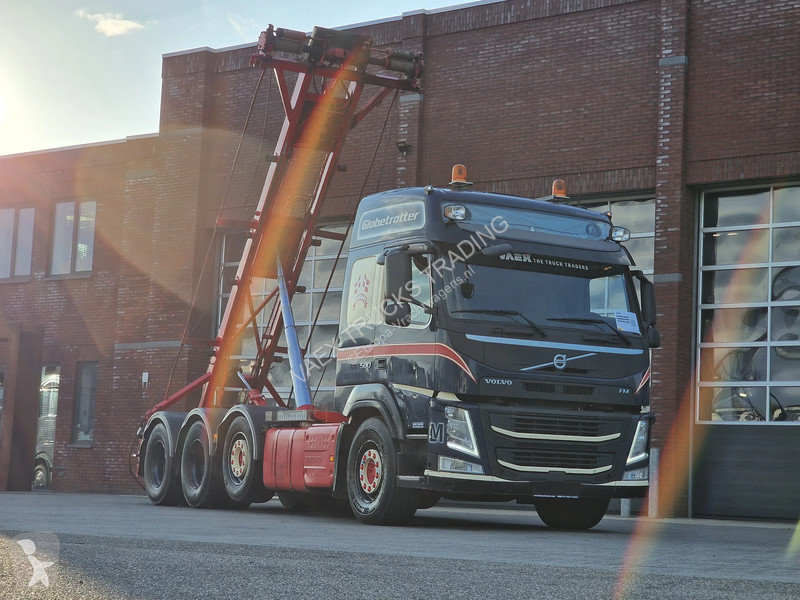 Camion Volvo 13500 Globetrotter 8x4*4 - Cable...