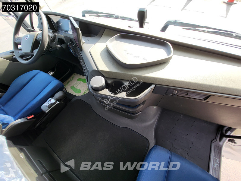 Camião Volvo FH 500 8X2 NEW! HMF 6120 K6 Crane...