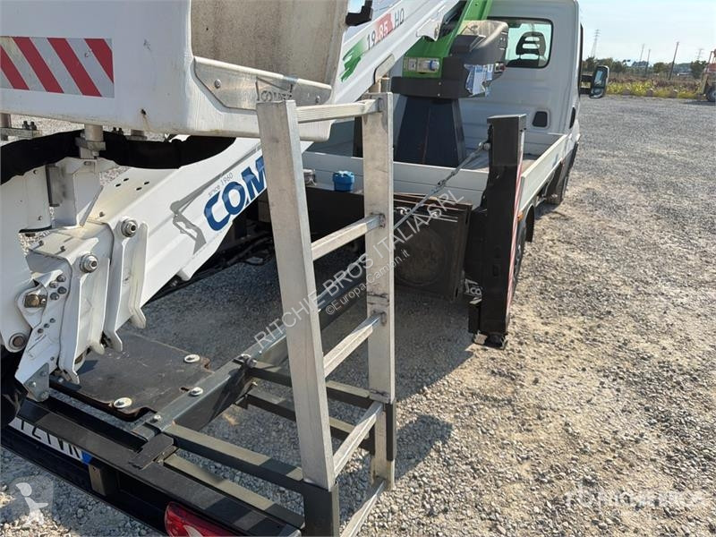 Camion Iveco 19-8,5 HQ 19 m on Iveco 35-140...