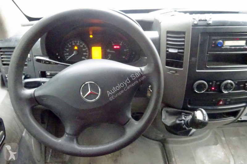 Véhicule utilitaire Mercedes