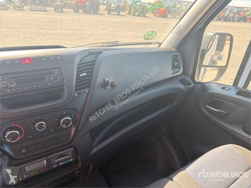 Furgoneta Iveco Dump Truck