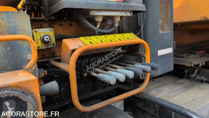 Camión Renault KERAX