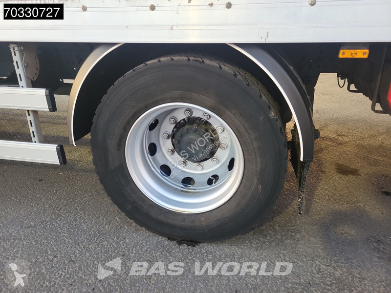 Camión Iveco 420 4X2 19tonner 1500kg...
