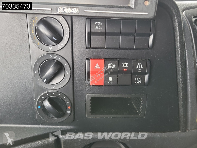 Camión Mercedes 1530 4X2 Thermo King T-1000R...